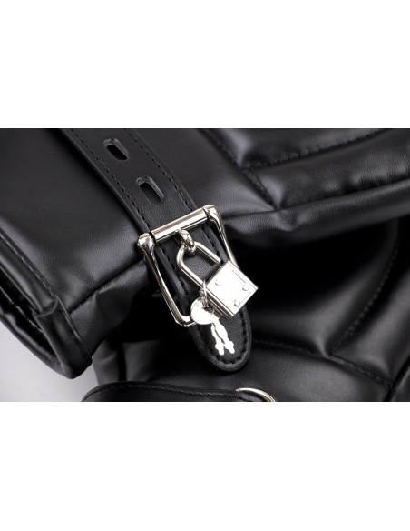 Gants Padded Lock Noirs | FetishXplore