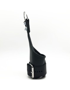 Menottes Suspension Cuir Mains Pieds - The Red | FetishXplore 2