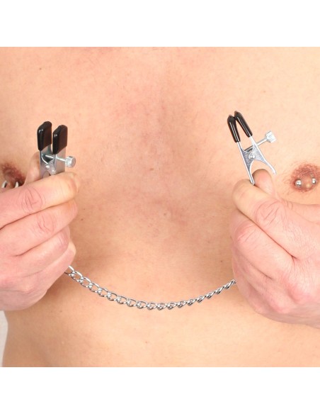 Pinces à Seins Métallique avec Chaîne The Red | FetishXplore